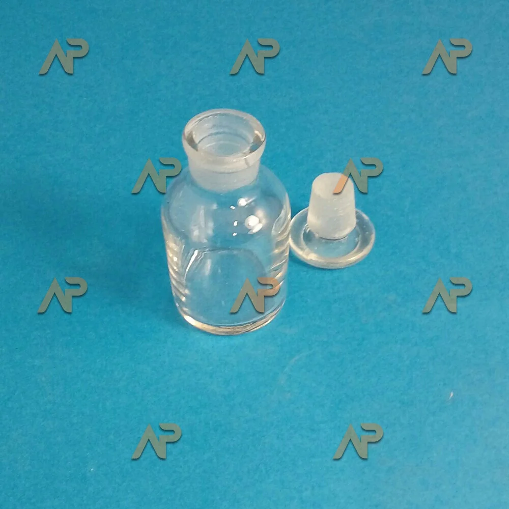 Склянка светлая 30 мл узкогорл. с пришлиф. пробкой